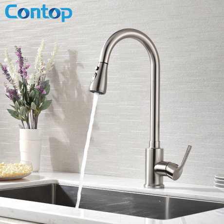 15e0b1441256ab0401fcfa9c9f8084a0_Factory-Brass-Material-Chrome-Plated-Pull-out-Kitchen-Faucet.jpg
